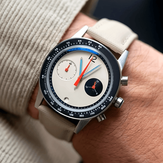 CILOA Men'S Quartz Wristwatch, 2024 New, Luxury Sports Style, Round Stainless Steel Case, Date Display, Non-Rechargeable Button Battery, Electronic Drive, Calf Leather Strap, Non-Waterproof, Quartz Movement, Battery Powered,